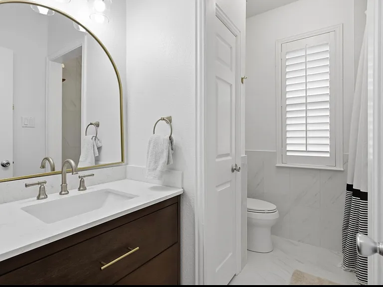 4436 Donegal Dr — Photo 9