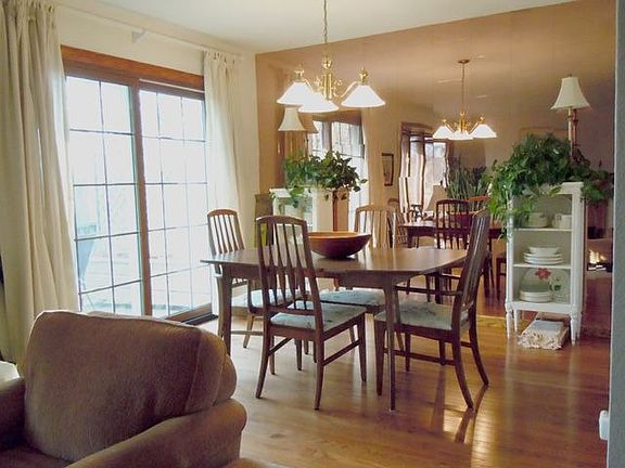 Living room to formal dining