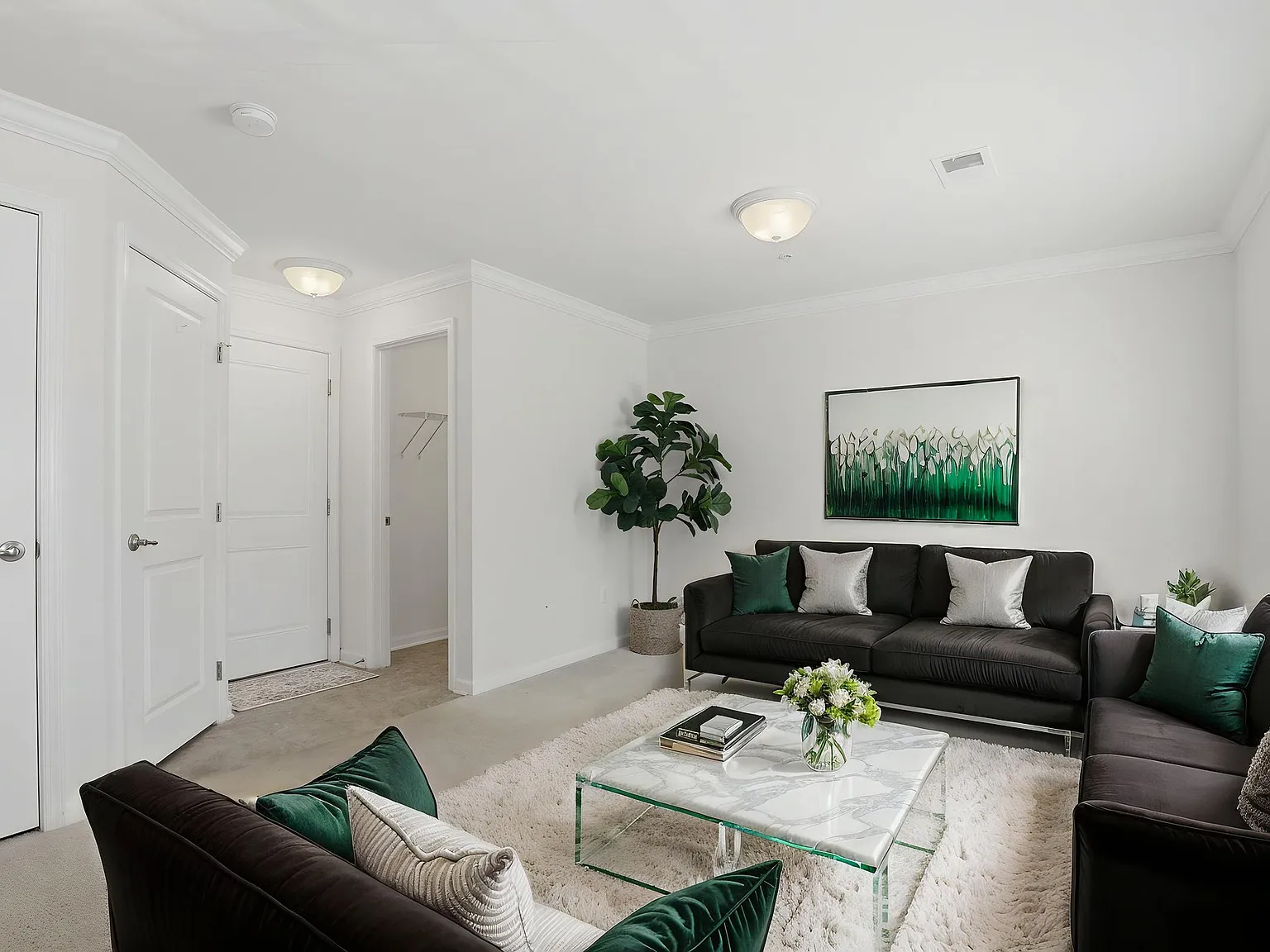 3 bed, 1776 sqft, $2,900 — Photo 3