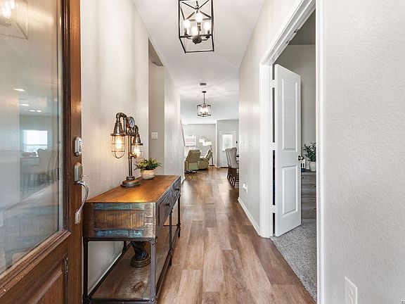 4th image of 245 HANOVER PL