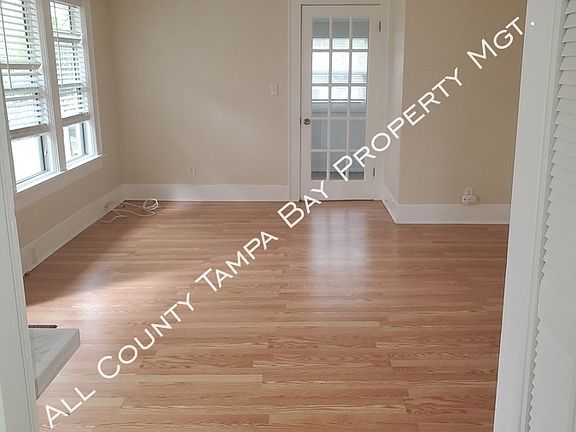 2nd image of 919 Crescent Lake Dr Floor 2