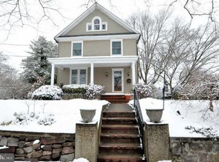 304 Center Ave, Delanco, NJ 08075