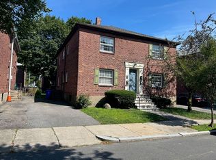 11 Beechcroft St APT 4, Brighton, MA 02135