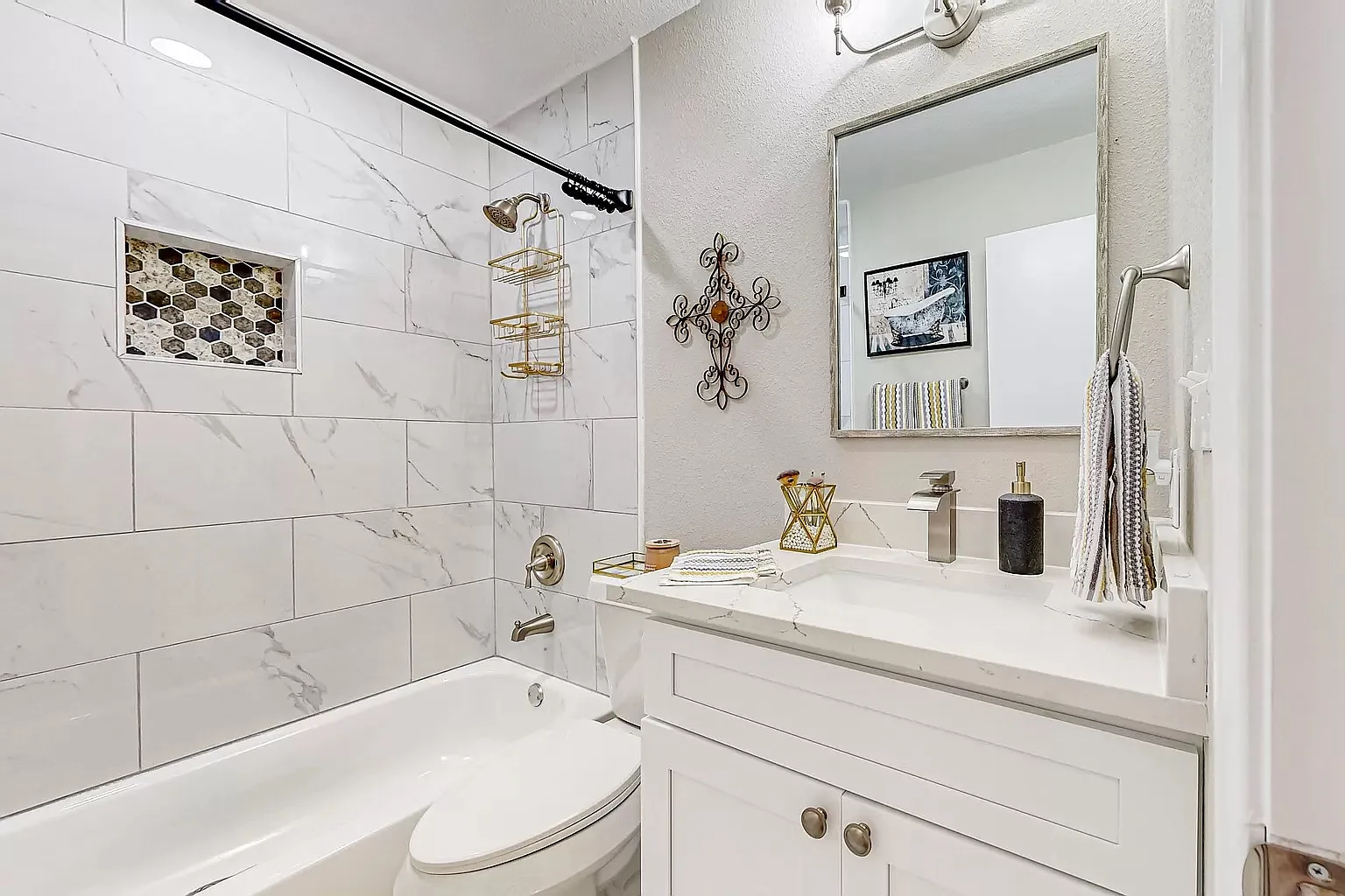 2 bed, 1144 sqft, $1,690 — Photo 4