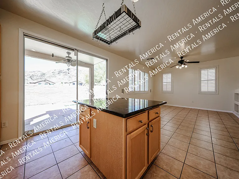 528 W Mountain Sage Dr — Photo 20