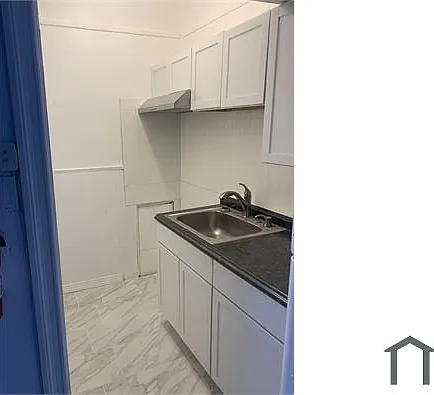 1654 Harrison St #2R