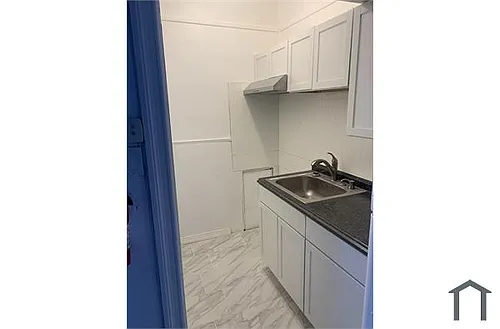 1654 Harrison St #2R Photo 1