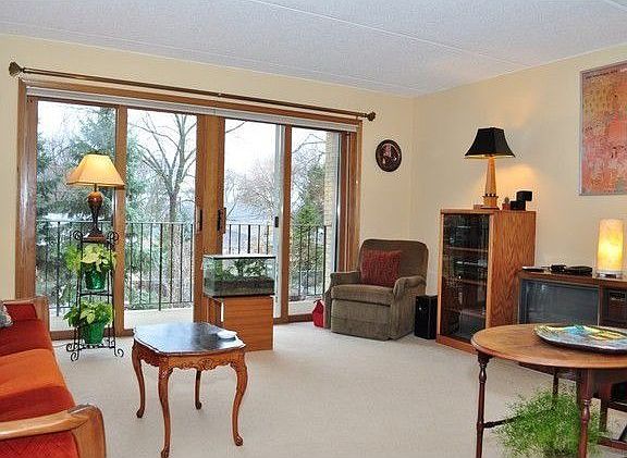 4th image of 6050 W Eastwood Ave APT 209