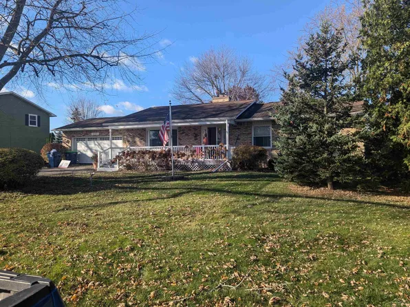 2181 Fabian Dr, Saginaw, MI 48603