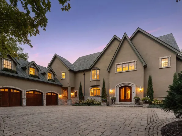5000 Oak Bend Ln, Edina, MN 55436