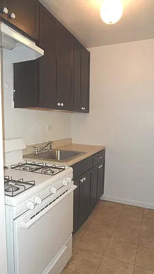 Rented by Goldfarb Properties | media 1