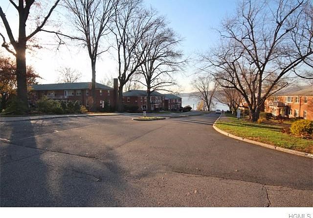 1st image of 233 S Buckhout St #233