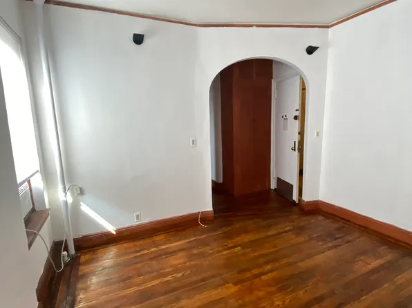 94 Hamilton Place image 6 of 12