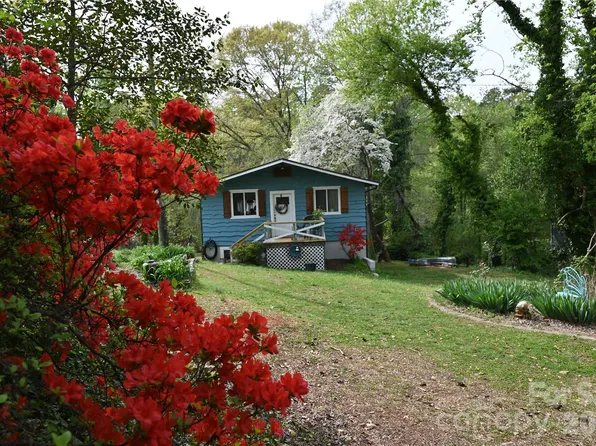 198 Clouse Ln, Taylorsville, NC 28681