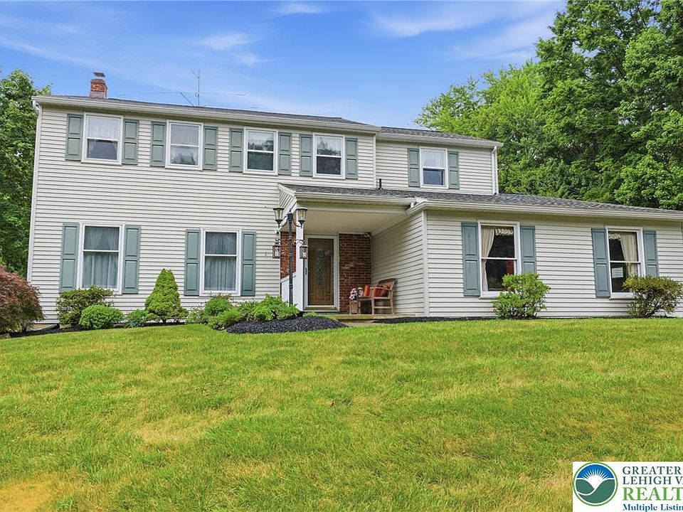 1st image of 5712 Nina Cir