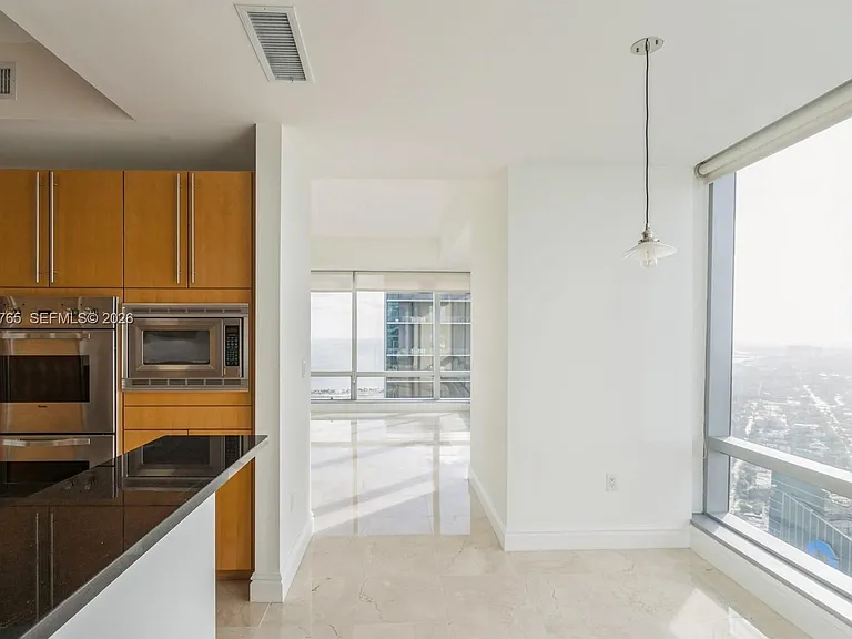 1425 Brickell Ave #57B — Photo 7