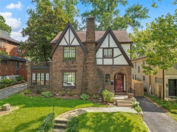 7614 Delmar Blvd, Saint Louis, MO 63130