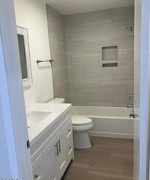 510 Island View Cir #510 — Photo 10
