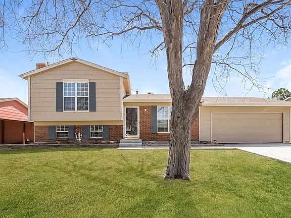 4th image of 1307 S Lewiston Way