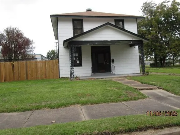 1708 Thornton Ct, Alexandria, LA 71301