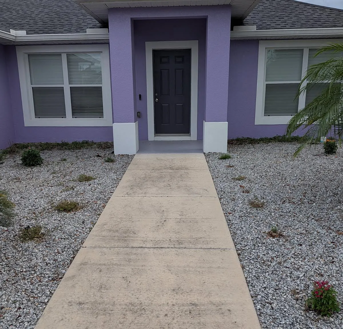 3 bed, 1384 sqft, $1,700 — Photo 1