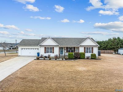 215 Granite Cir, Albertville, AL, 35950