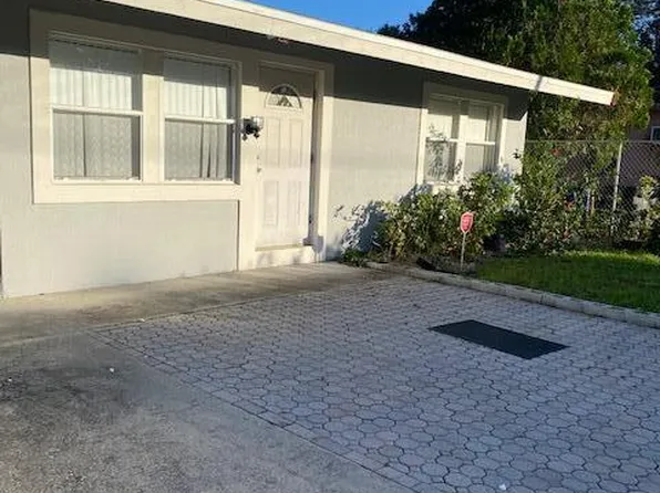 312 N 27th St, Fort Pierce, FL 34947