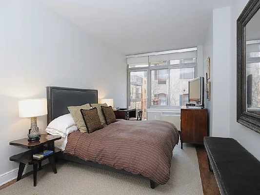 Sold by Sotheby's International Realty | media 15