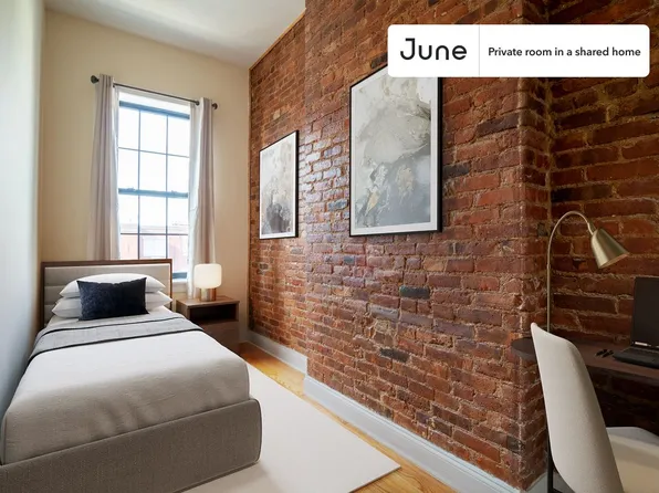 148 Grove St, Brooklyn, NY