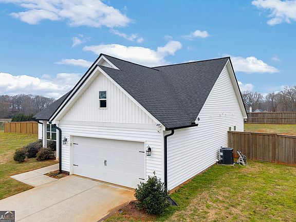 3rd image of 156 Neal Little Rd