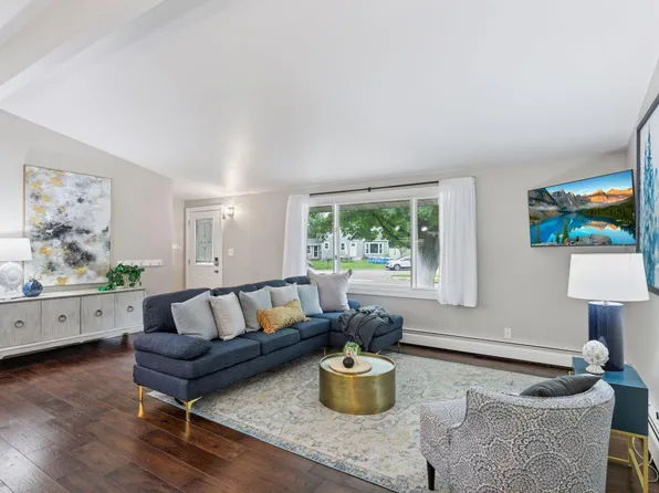 204 Buffalo St, Delano, MN 55328