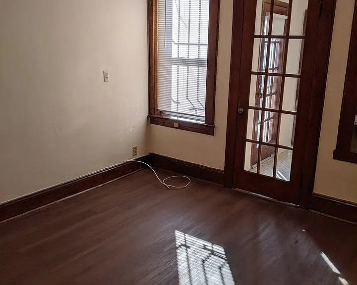 946 Elizabeth Ave #2 — Photo 7