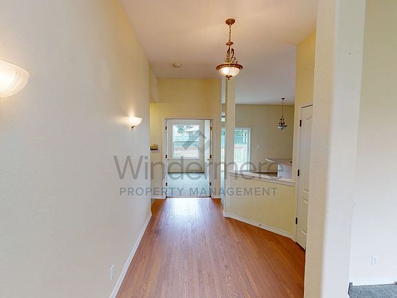 2nd image of 1435 Stettler Pl
