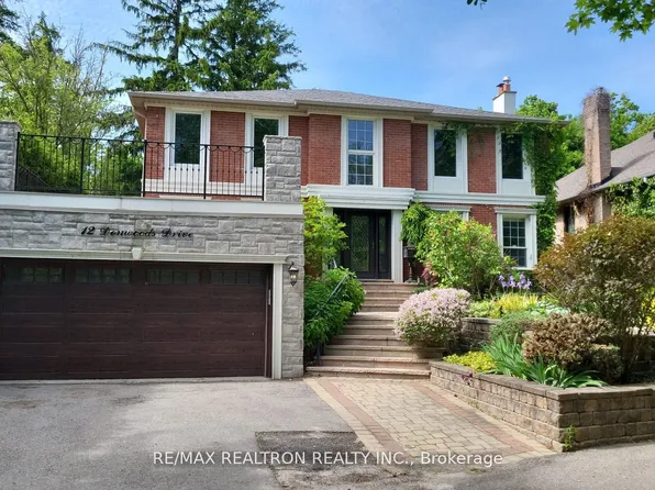 12 Donwoods Dr, Toronto, ON M4N 2G1