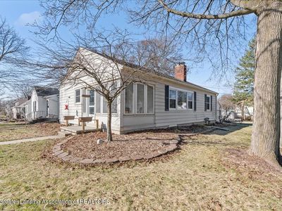 2200 Alpha St, Lansing, MI, 48910