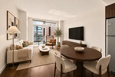 12-15 Broadway, #523