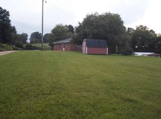 8852 Pinewood Rd, Lyles, TN 37098