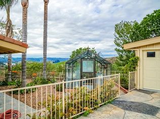 5174 Dumont Pl, Woodland Hills, CA 91364