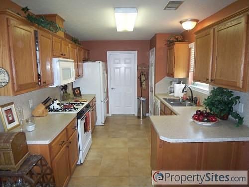 5th image of 1213 Remington Ct