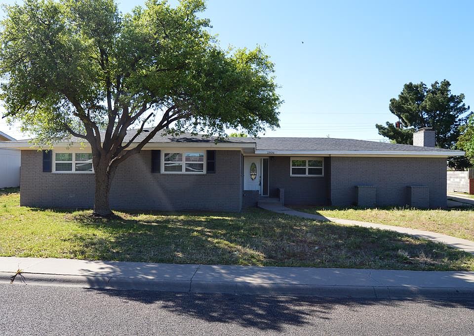 1st image of 2806 E 31st St