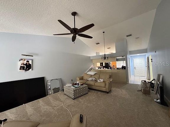 4th image of 5924 Clubside Dr