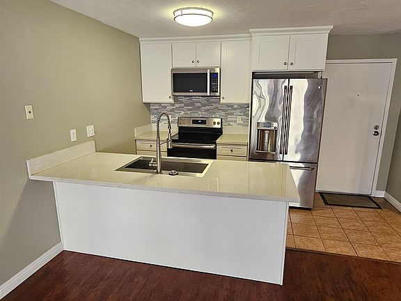 5th image of 3505 Angelucci St Unit 1L