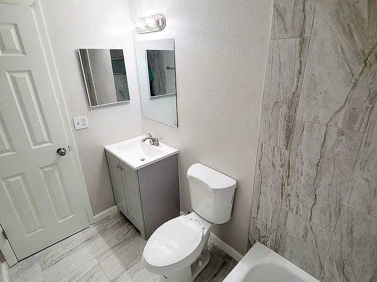 Main Bathroom