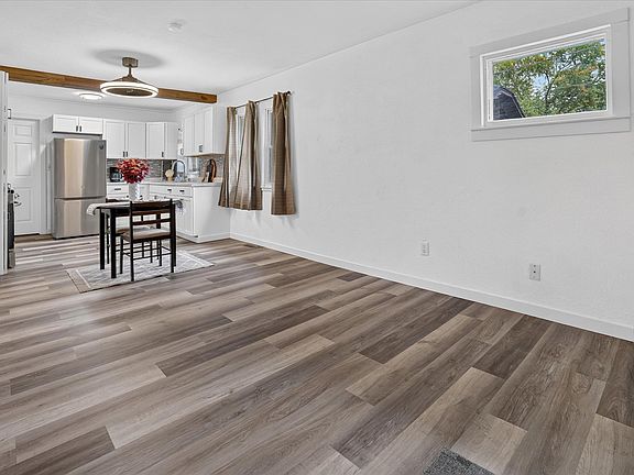 5th image of 2032 Reo Rd