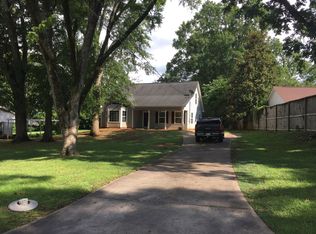 310 Powell Ave, Griffin, GA 30224
