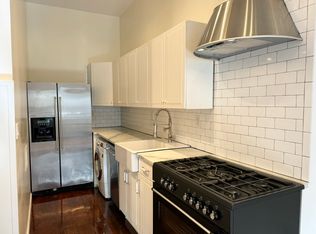 113 Richardson St #1L, Brooklyn, NY 11211