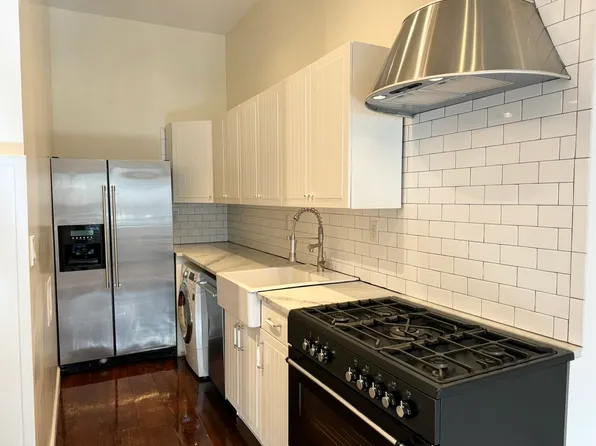 113 Richardson Street image 1 of 7