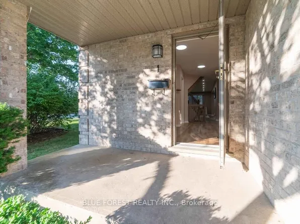 155 Killarney Rd #1, London, ON N5X 3X8