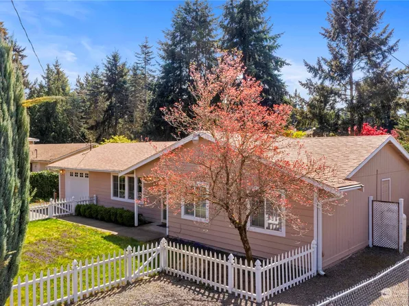 20906 108 Street E, Bonney Lake, WA 98391
