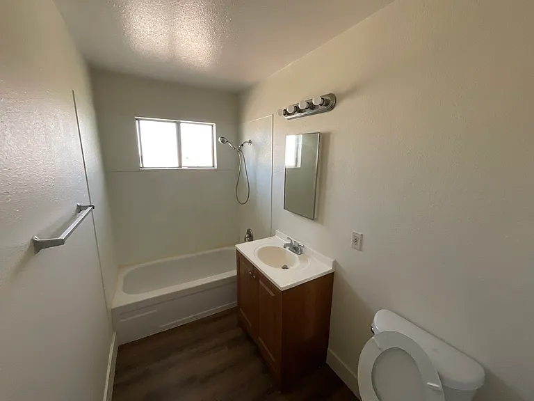 539 S Modoc St #202 — Photo 8